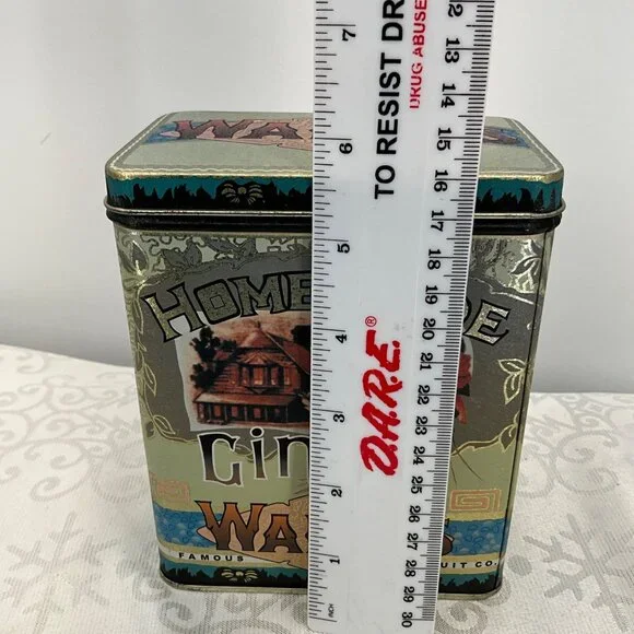 Home Made Ginger Wafers Tin Box Famous Biscuit Co. Collectible Storage Container - Picture 3 of 7